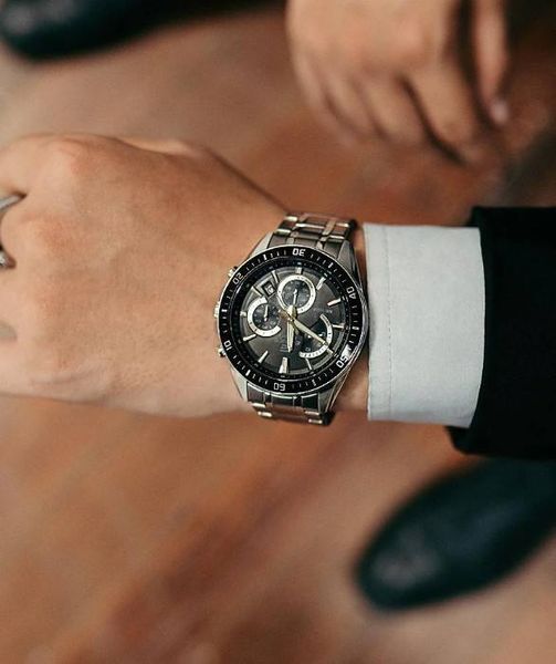 CASIO Edifice EFR-552D-1AVUDF чоловічий годинник CASIO Edifice EFR-552D-1AVUDF чоловічий годинник фото