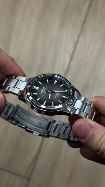 CASIO MTS-RS100D-1AVDF чоловічий годинник CASIO MTS-RS100D-1AVDF чоловічий годинник фото
