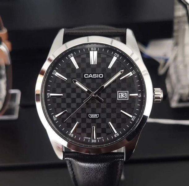 CASIO MTP-VD03L-1AUDF чоловічий годинник CASIO MTP-VD03L-1AUDF чоловічий годинник фото