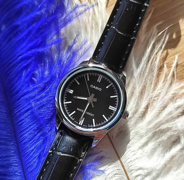 CASIO LTP-V005L-1AUDF жіночий годинник CASIO LTP-V005L-1AUDF жіночий годинник фото