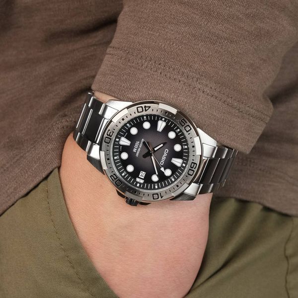 CASIO MTD-140D-1AVDF чоловічий годинник CASIO MTD-140D-1AVDF чоловічий годинник фото