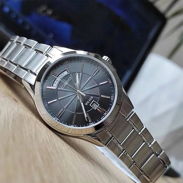 CASIO MTP-1381D-8AVDF чоловічий годинник CASIO MTP-1381D-8AVDF чоловічий годинник фото