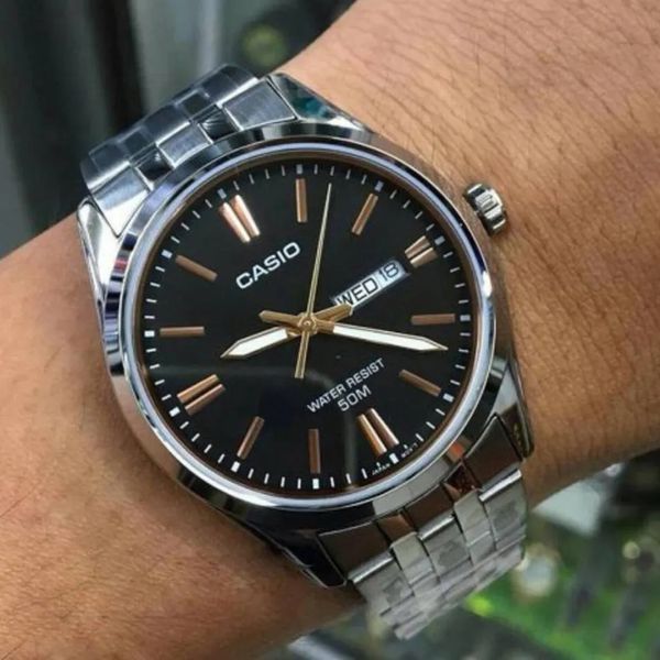 CASIO MTP-1335D-1A2 чоловічий годинник CASIO MTP-1335D-1A2 чоловічий годинник фото