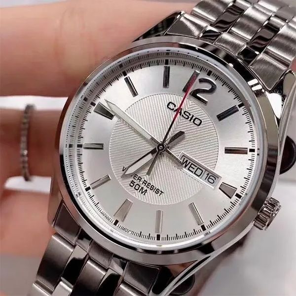 CASIO MTP-1335D-7A Чоловічий годинник CASIO MTP-1335D-7A Чоловічий годинник фото
