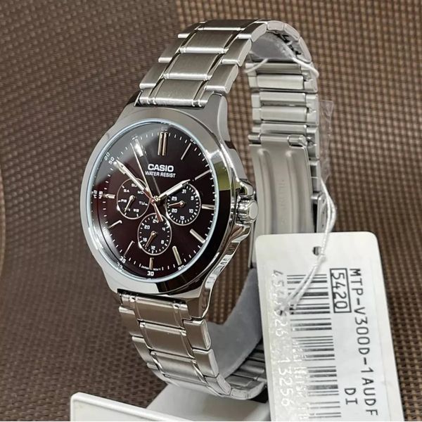 CASIO MTP-V300D-1A Чоловічий годинник CASIO MTP-V300D-1A Чоловічий годинник фото